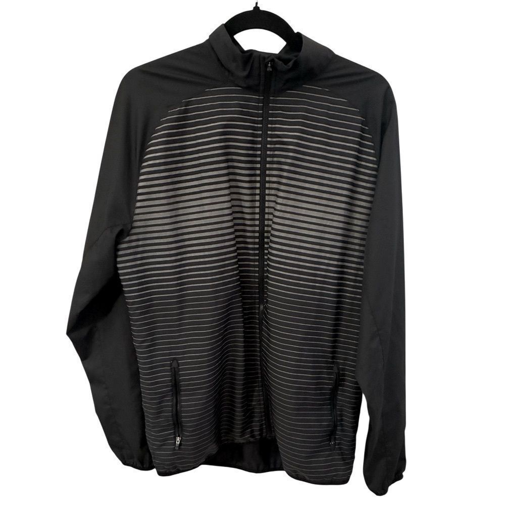 Saucony Men's Black and Gray Striped Windbreaker Size L